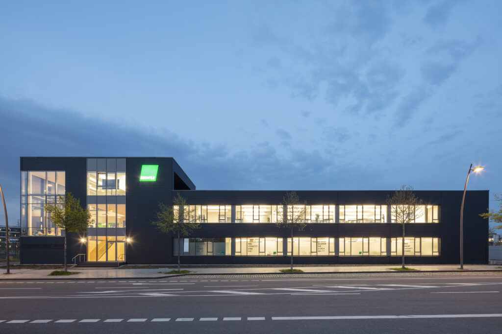 Außenfassade Bürogebäude