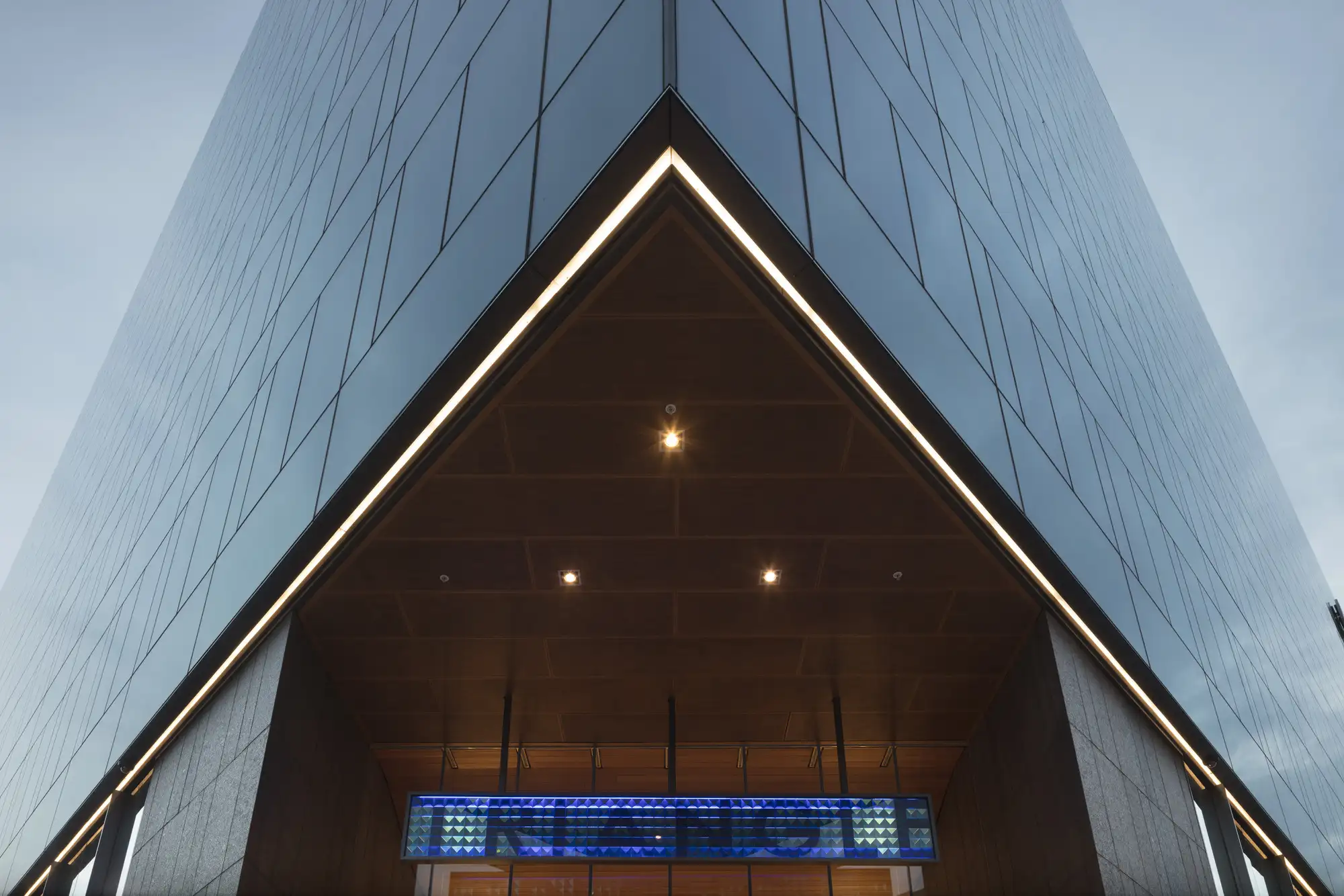 Sumesgutner Triangle Building | Denver (USA)